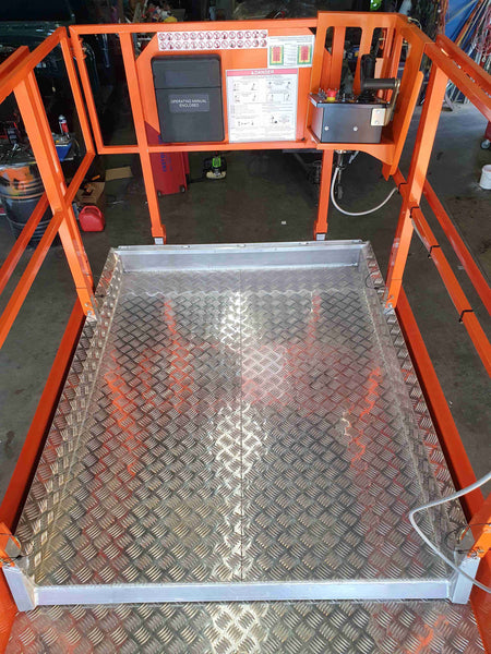 22ft 4WD Rough Terrain Diesel Scissor Lift for Hire