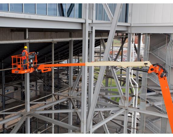 JLG 1500SJ 150ft Straight Boom Lift