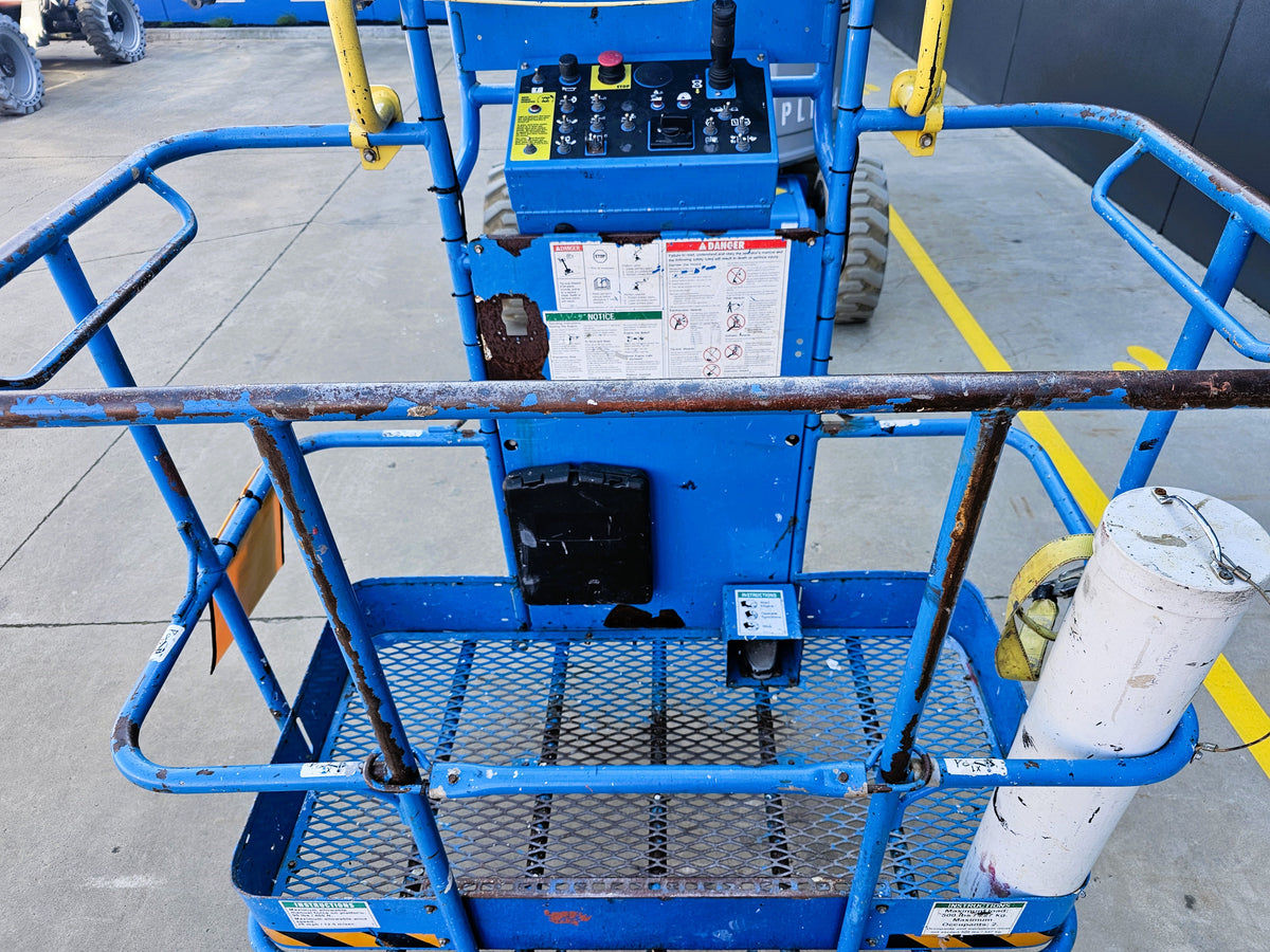 Used 2018 Genie Z3422IC 34ft Diesel Knuckle Boom Lift