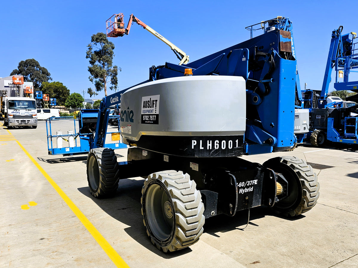 2018 Genie Z60/37 FE - 60ft Hybrid Electric Knuckle Boom Lift