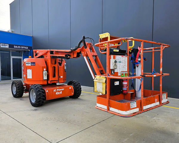 2010 Genie Z-34/22 34ft Diesel Knuckle Boom