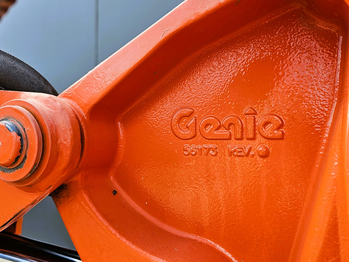 2010 Genie Z-34/22 34ft Diesel Knuckle Boom
