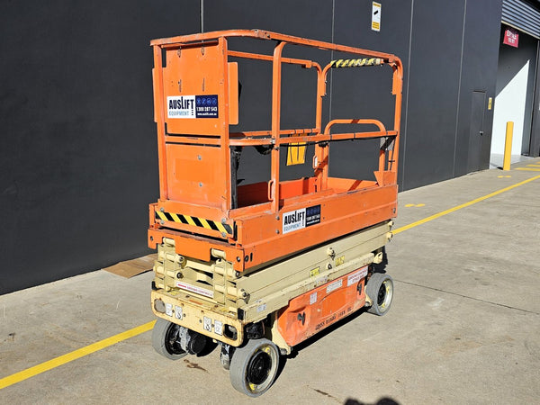 2015 JLG 1930ES - 19ft Electric Scissor Lift