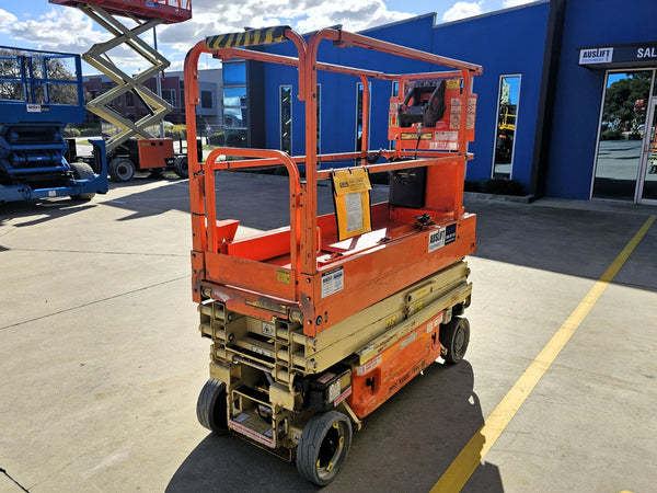 2015 JLG 1930ES - 19ft Electric Scissor Lift