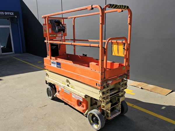 2015 JLG 1930ES - 19ft Electric Scissor Lift