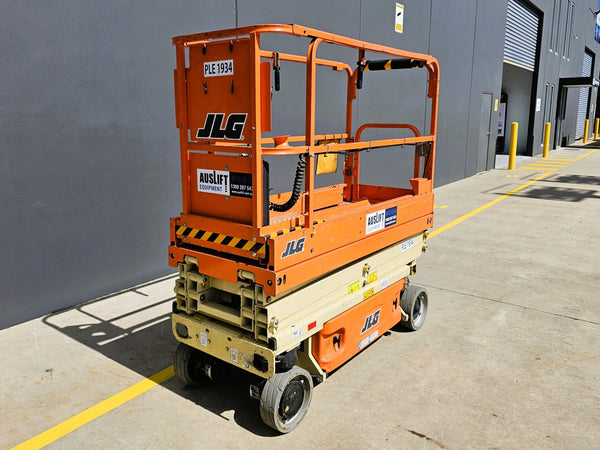 2016 JLG 1930ES - 19ft Electric Scissor Lift