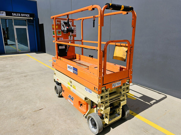 2016 JLG 1930ES - 19ft Electric Scissor Lift
