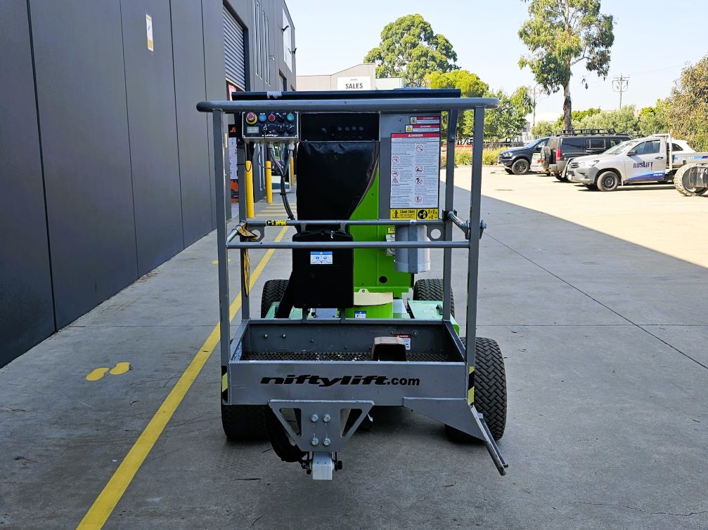 2015 Niftylift HR12 Bi-Energy 34ft Knuckle Boom Lift