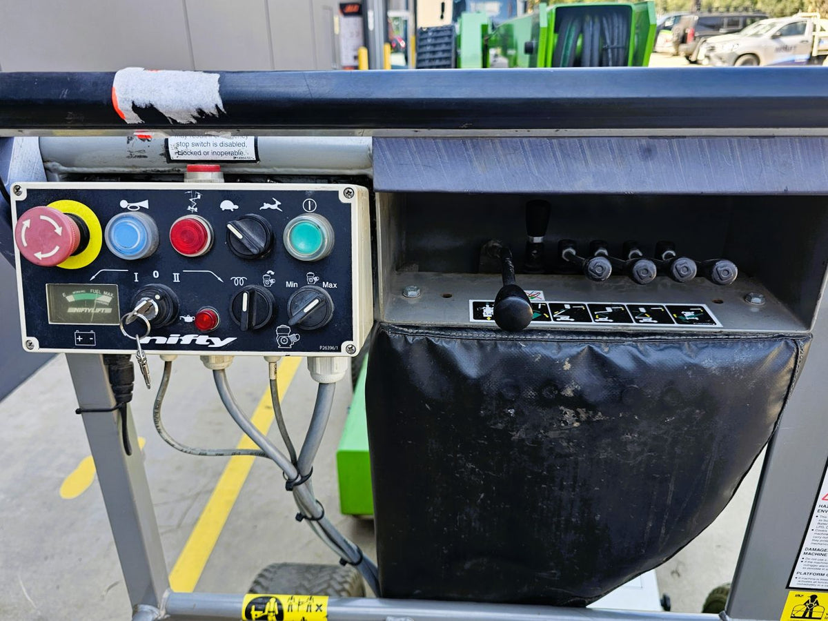 2015 Niftylift HR12 Bi-Energy 34ft Knuckle Boom Lift