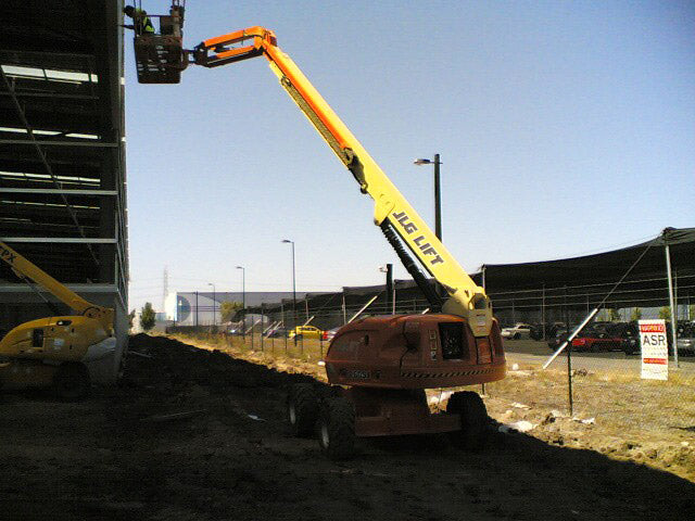 Knuckle Boom Lifts