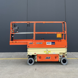 JLG 1930ES electric scissor lift (SN8095) platform extension deployed side view