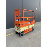 JLG 1930ES electric scissor lift (SN8095) front right quarter view