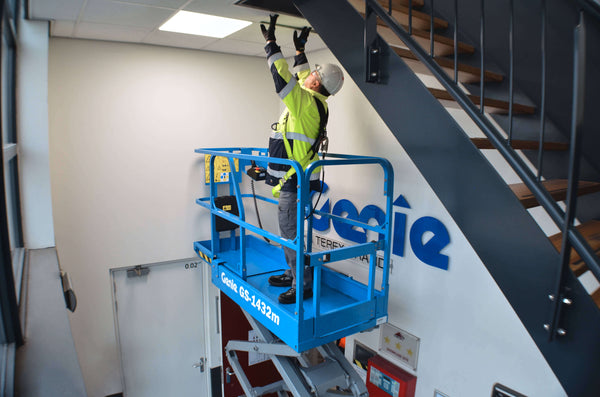 Genie GS-1432m 14ft Electric Scissor Lift