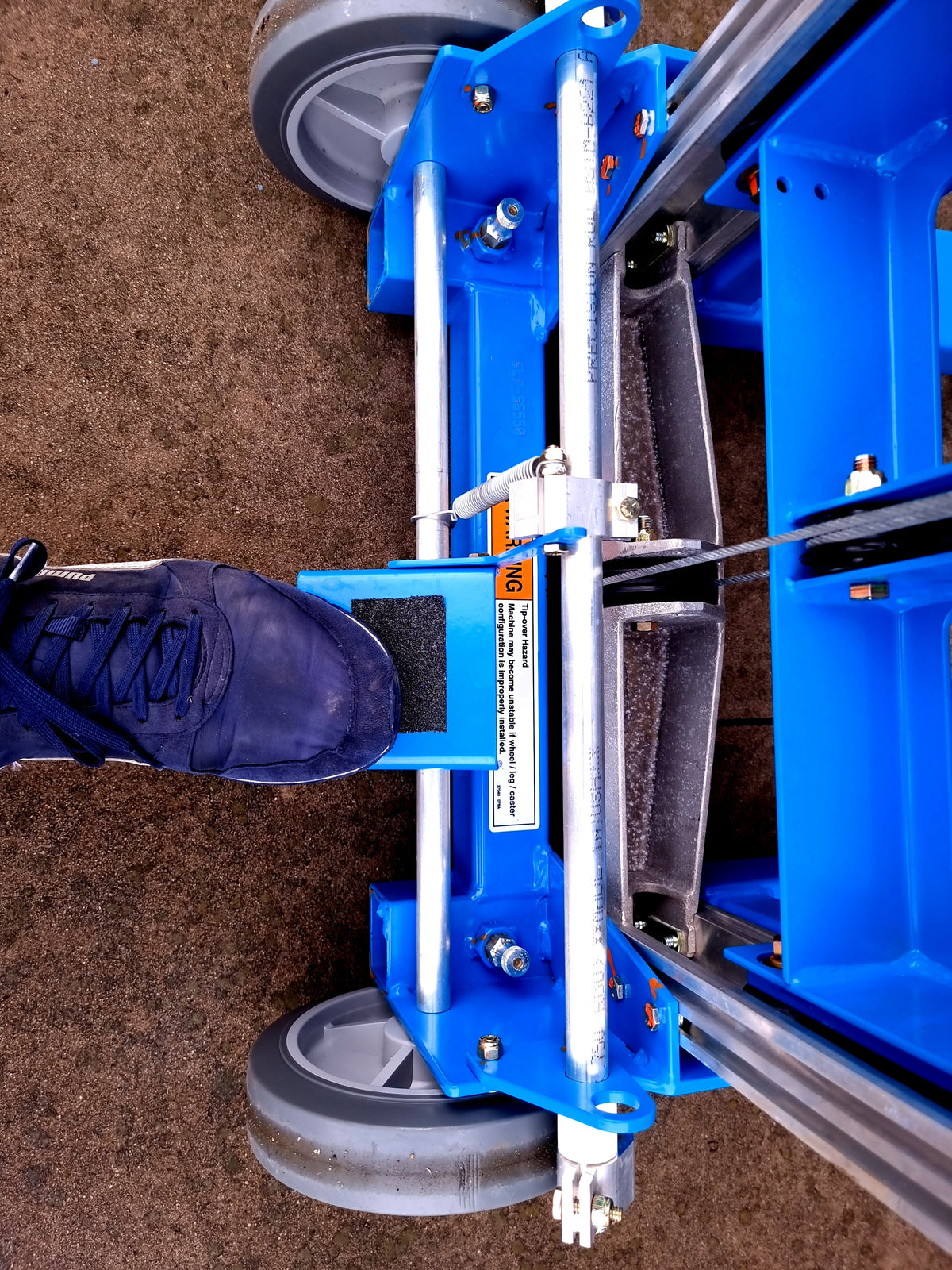 Genie GL Series Duct Lifts 1.8m To 4.2m Lift, 159kg To 227kg
