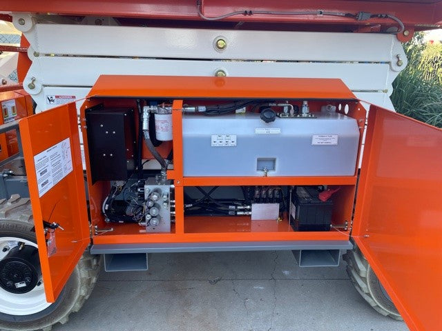 Snorkel S3370RT - 32ft Rough Terrain Self Levelling Diesel Scissor Lift