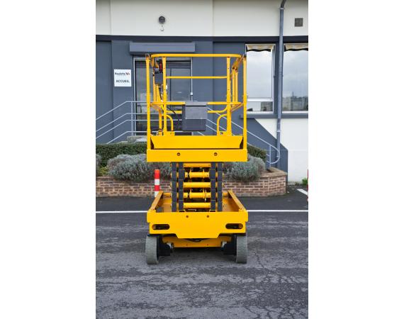 Haulotte Compact 14 - 40ft Narrow Electric Scissor Lift