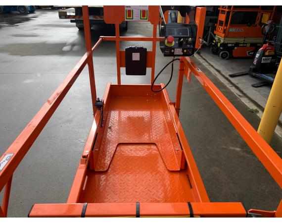 JLG ES1330L 13ft Electric Scissor Lift