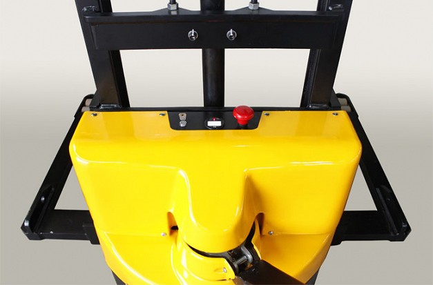 Hyster Liftsmart LS15 - 1.5 Tonne to 3.5m - Lift Straddle Leg Electric Stacker Forklift